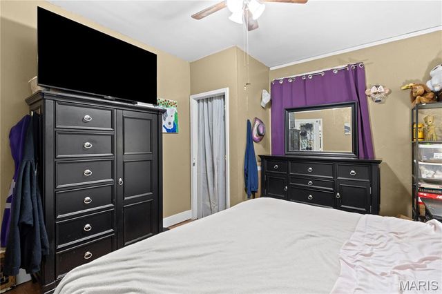 5132 Dresden Avenue, St Louis, MO 63116