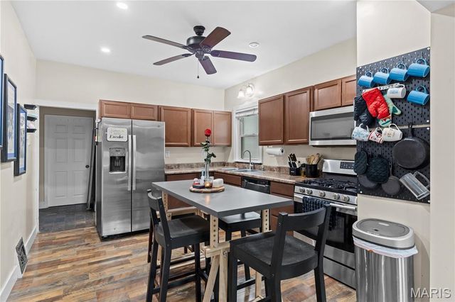 5132 Dresden Avenue, St Louis, MO 63116