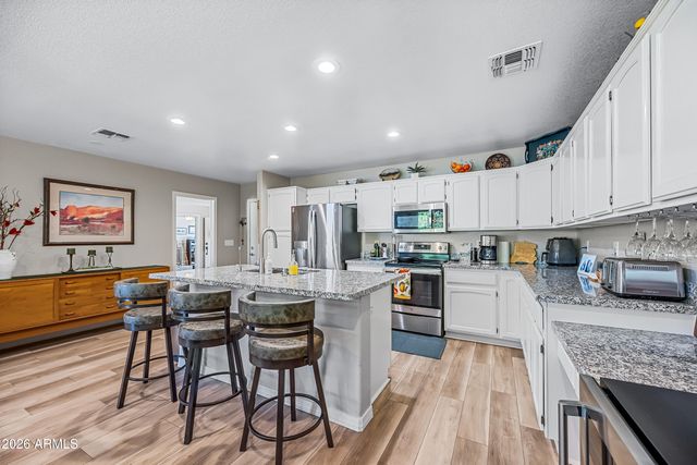 11558 E LOMITA Avenue, Mesa, AZ 85209