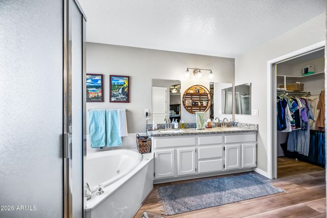 11558 E LOMITA Avenue, Mesa, AZ 85209