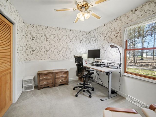 5771 Wintergreen Road, Pentwater, MI 49449