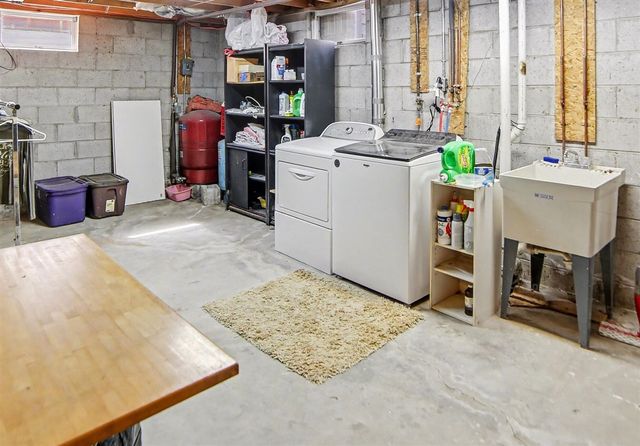 5771 Wintergreen Road, Pentwater, MI 49449