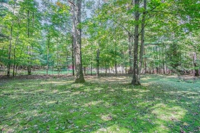 5771 Wintergreen Road, Pentwater, MI 49449