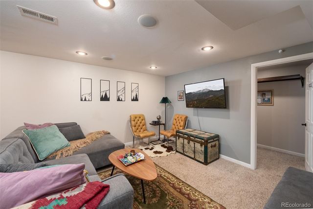 2105 Eagle View Drive, Colorado Springs, CO 80909