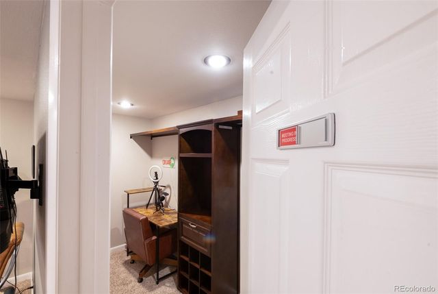 2105 Eagle View Drive, Colorado Springs, CO 80909