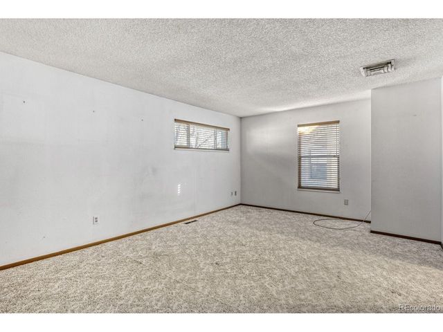 15455 E Louisiana Ave, Aurora, CO 80017