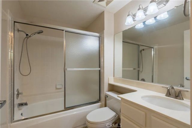 2567 Plaza Del Amo 210, Torrance, CA 90503