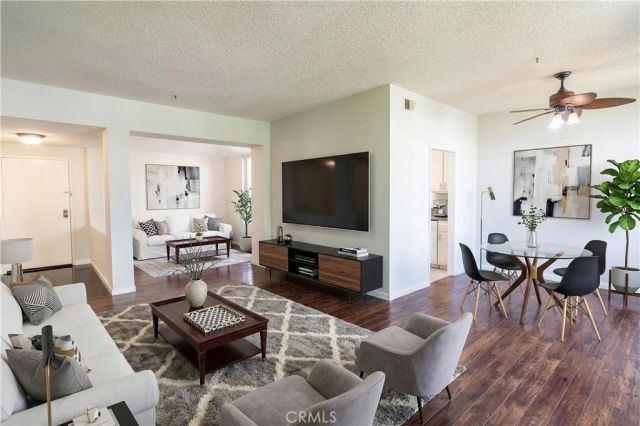 2567 Plaza Del Amo 210, Torrance, CA 90503