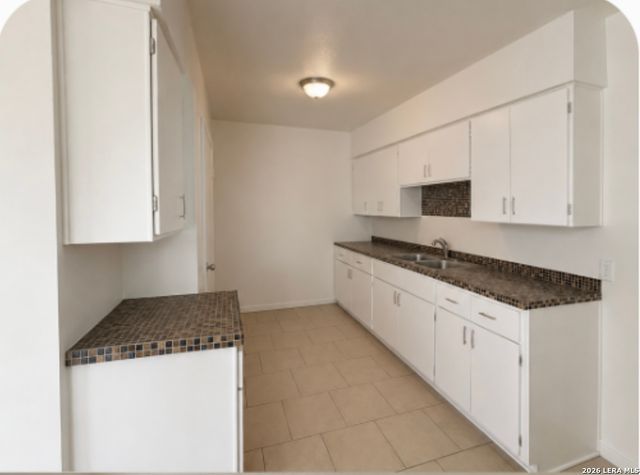 1903 Anchor Dr, San Antonio, TX 78213