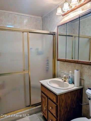 2405 Deer Park Rd, Bonners Ferry, ID 83805