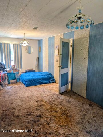 2405 Deer Park Rd, Bonners Ferry, ID 83805