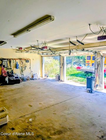 2405 Deer Park Rd, Bonners Ferry, ID 83805