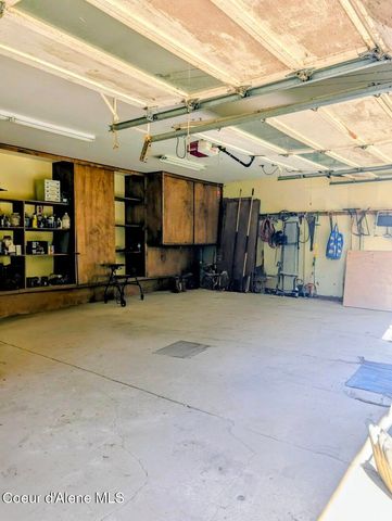 2405 Deer Park Rd, Bonners Ferry, ID 83805