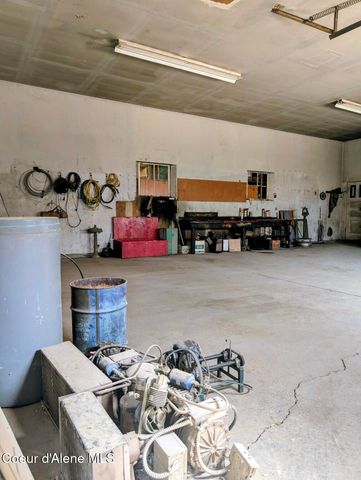 2405 Deer Park Rd, Bonners Ferry, ID 83805