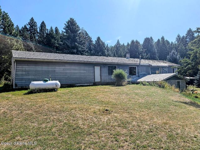 2405 Deer Park Rd, Bonners Ferry, ID 83805