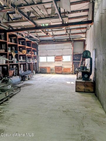 2405 Deer Park Rd, Bonners Ferry, ID 83805