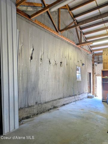 2405 Deer Park Rd, Bonners Ferry, ID 83805