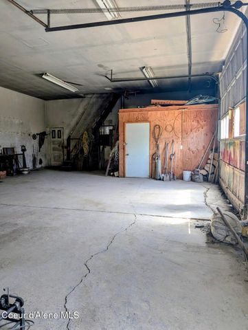 2405 Deer Park Rd, Bonners Ferry, ID 83805