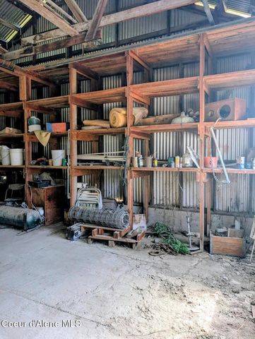 2405 Deer Park Rd, Bonners Ferry, ID 83805