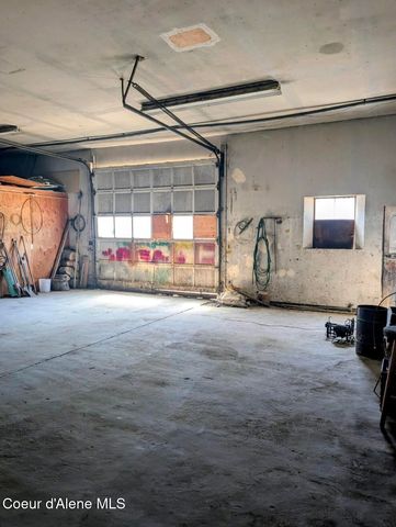 2405 Deer Park Rd, Bonners Ferry, ID 83805