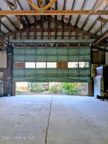 2405 Deer Park Rd, Bonners Ferry, ID 83805