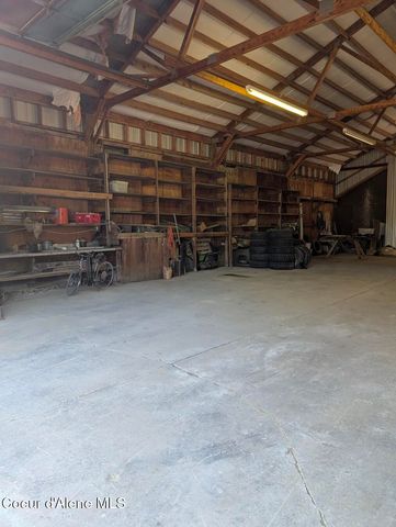 2405 Deer Park Rd, Bonners Ferry, ID 83805