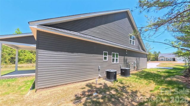 3099 Meadowcrest Drive, Clover, SC 29710