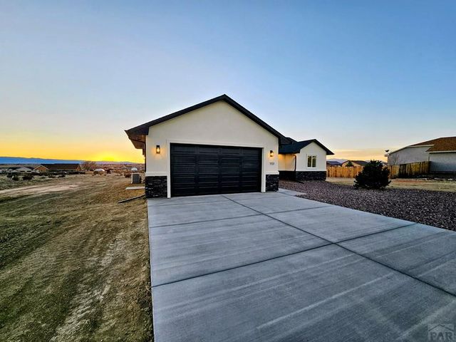 1151 N Red Granite Lane, Pueblo West, CO 81007