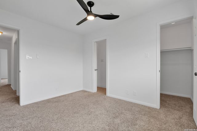 11418 LAGO VIS, Helotes, TX 78023