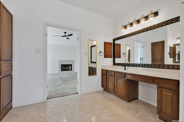 11418 LAGO VIS, Helotes, TX 78023