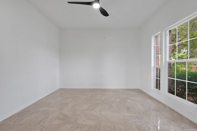 11418 LAGO VIS, Helotes, TX 78023