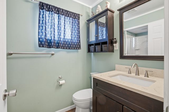 1532 30th Street, Rock Island, IL 61201