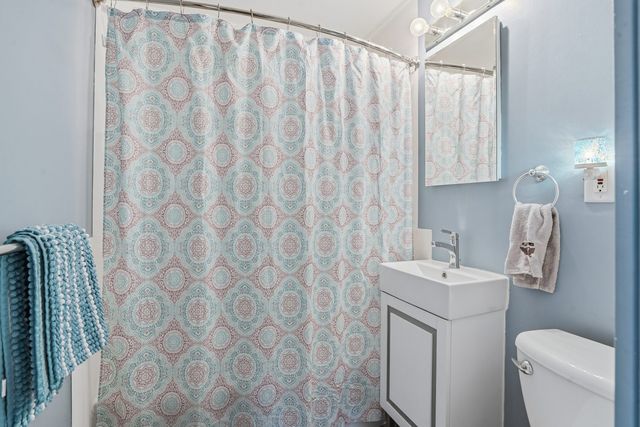 1532 30th Street, Rock Island, IL 61201