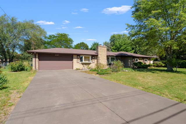 6287 Meadowview Avenue, Comstock Twp, MI 49048