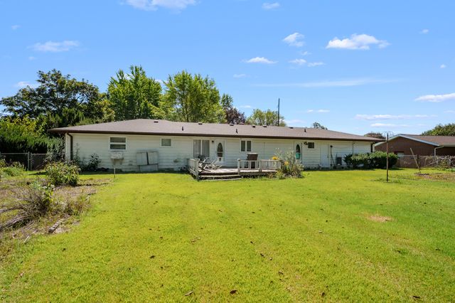 6287 Meadowview Avenue, Comstock Twp, MI 49048