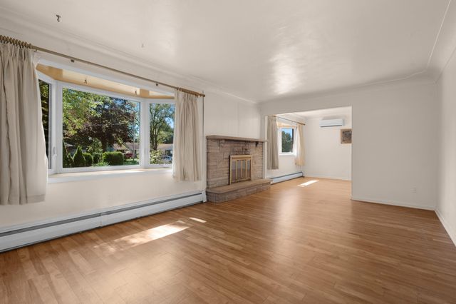 6287 Meadowview Avenue, Comstock Twp, MI 49048