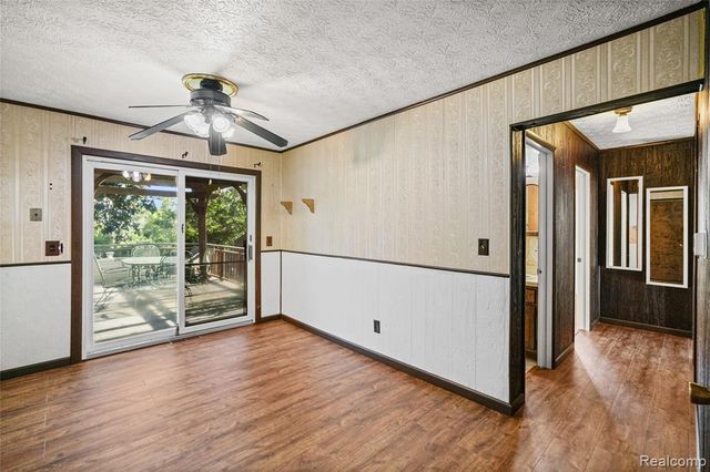 735 Amberwood Street, Auburn Hills, MI 48326