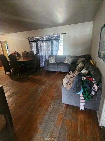 3216 Laurel, Bakersfield, CA 93304