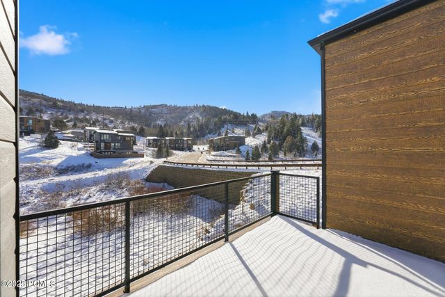 8216 N Toll Creek Lane, Park City, UT 84098