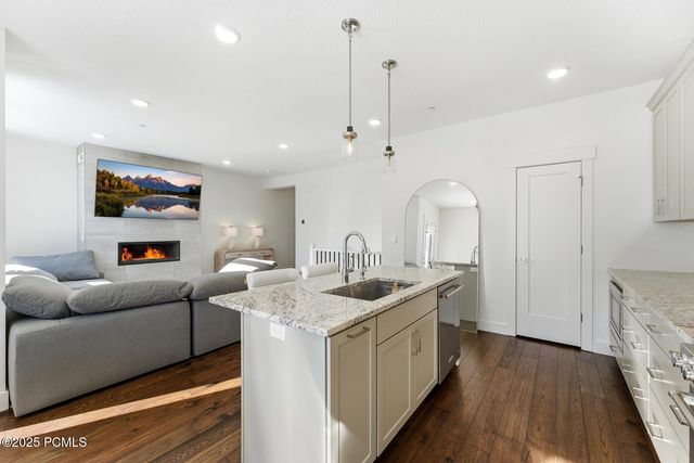 8216 N Toll Creek Lane, Park City, UT 84098