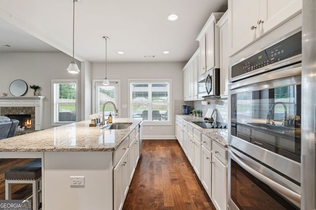 317 Steamwood Lane, Mcdonough, GA 30252