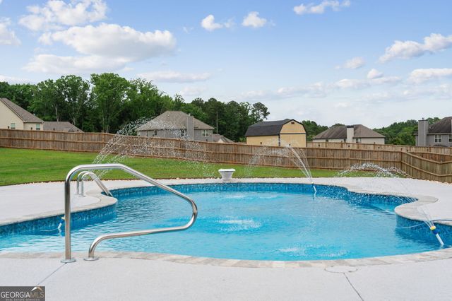 317 Steamwood Lane, Mcdonough, GA 30252