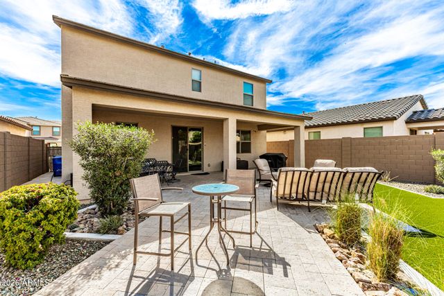 5722 W ATLANTIS Avenue, Phoenix, AZ 85043