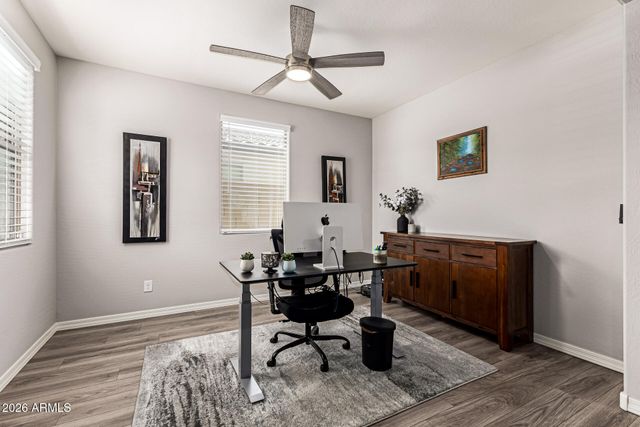 5722 W ATLANTIS Avenue, Phoenix, AZ 85043