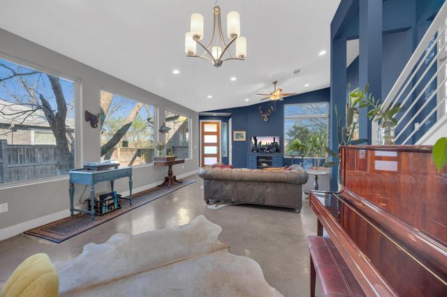 4404 Clarkson Ave, Austin, TX 78751