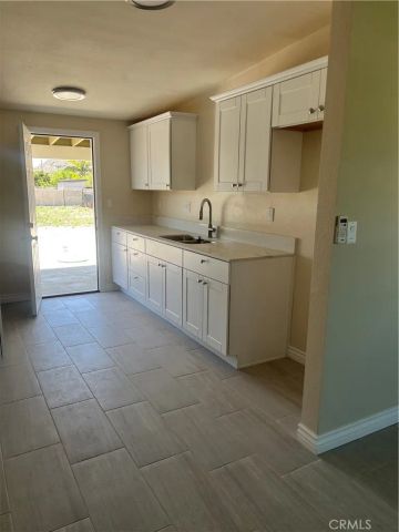 18631 14th Street, Bloomington, CA 92316