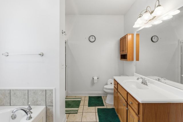 25 Serene Hill Dr., Hattiesburg, MS 39402