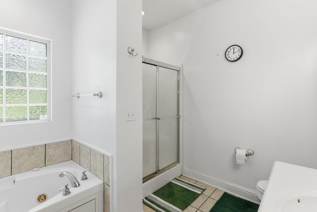 25 Serene Hill Dr., Hattiesburg, MS 39402