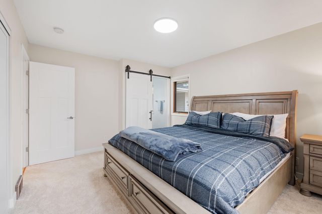 997 Carlton Drive, Shoreview, MN 55126