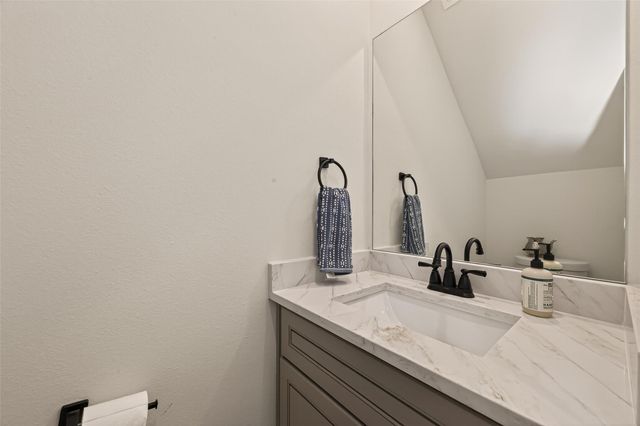 4328 Avron Drive B, Stafford, TX 77477